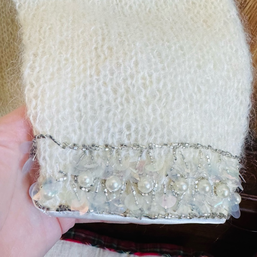 Chic Cream Cardigan with Sequin Accents - Picture 5 of 6